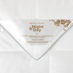 Night & Day Ara fiberdyne hvid 140x220 cm