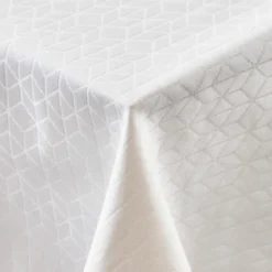Nordisk Tekstil Lotus dug råhvid 140x270 cm