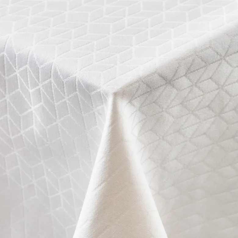 Nordisk Tekstil Lotus dug råhvid 140x270 cm