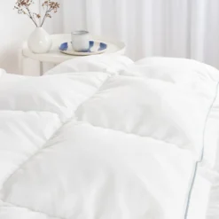 Nordisk Tekstil Passfjell andedunsdyne 140x220 cm