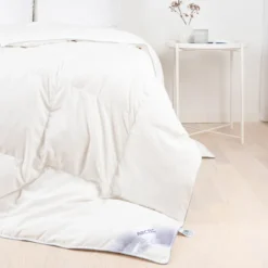 Nordisk Tekstil Passfjell andedunsdyne 140x220 cm