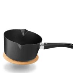 Scanpan Classic bordskåner med magnet 18 cm.