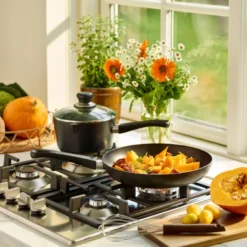 Scanpan Classic Induction non-stick stegepande 28 cm - i omslag