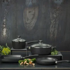 Scanpan Classic Induction non-stick sautergryde 4 liter med låg