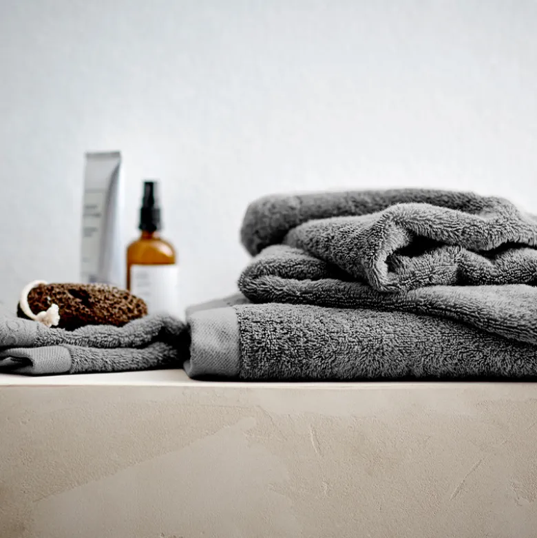 Södahl Comfort håndklæde stone grey 50x100 cm