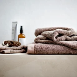Södahl Comfort håndklæde taupe 50x100 cm