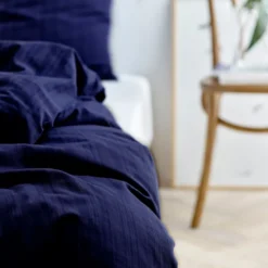 Södahl Noble sengetøj navy blue 200x220 cm