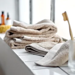 Södahl Organic Comfort håndklæde beige 40x60 cm