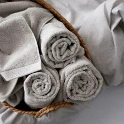 Södahl Organic Comfort håndklæde light grey 40x60 cm