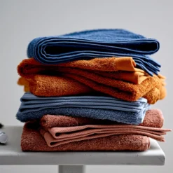 Södahl Organic Comfort håndklæde indigo 70x140 cm