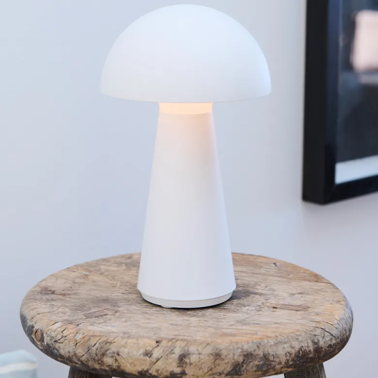 Sirius Sam genopladelig lampe hvid 28 cm