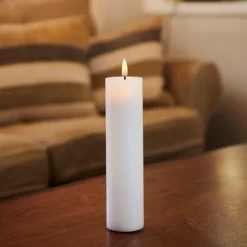 Sirius Sille LED batteridrevet bloklys hvid H 20 cm Ø 5 cm
