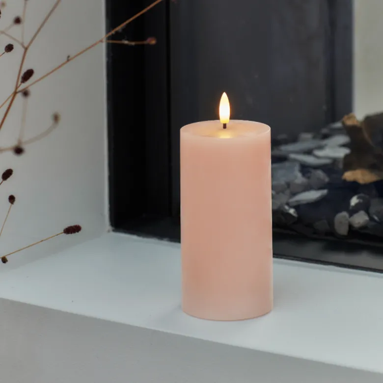Sirius Sille LED bloklys lyserød Ø 7,5 cm H 15 cm