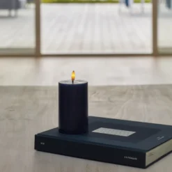 Sirius Sille LED bloklys mørkeblå Ø 7,5 cm H 12,5 cm