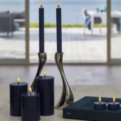 Sirius Sille LED bloklys mørkeblå Ø 7,5 cm H 15 cm