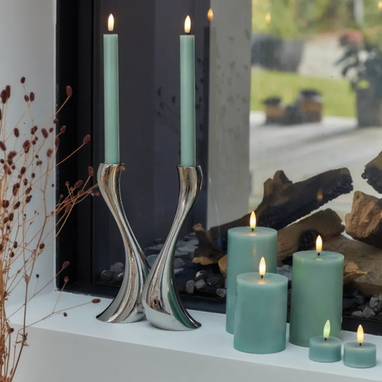 Sirius Sille LED bloklys olivengrøn Ø 7,5 cm H 15 cm