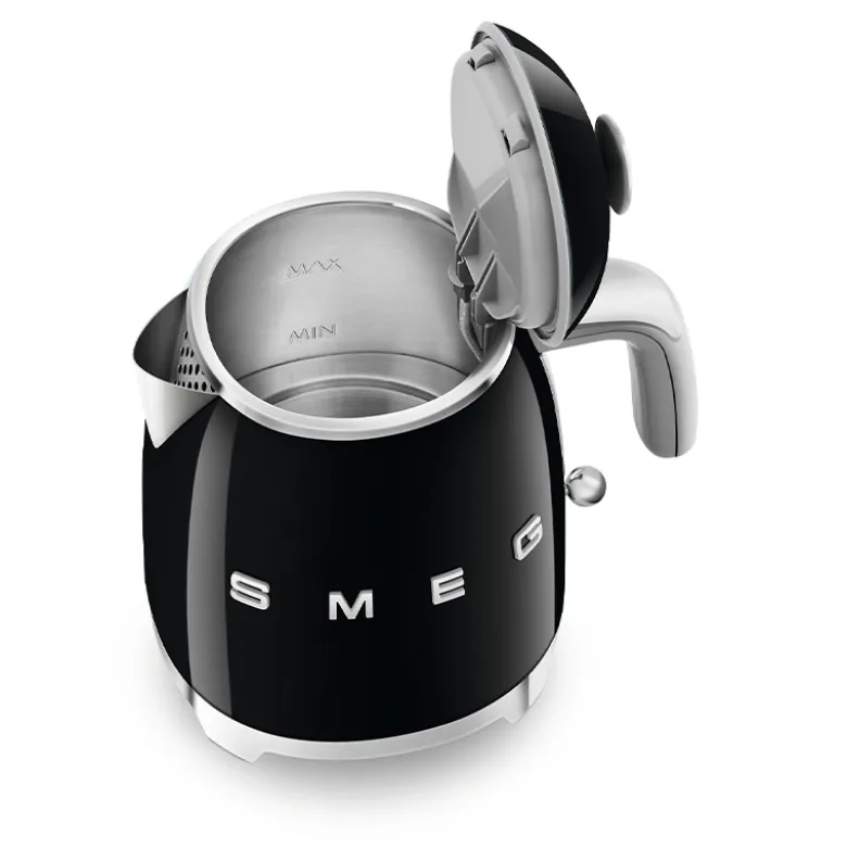 Smeg KLF05BLEU elkedel mini sort 0,8 liter 1400 watt