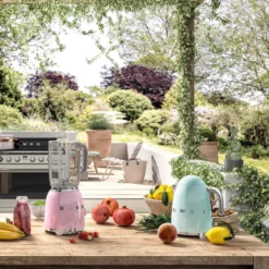 Smeg KLF03PGEU elkedel pastelgrøn 1,7 liter 2400 watt
