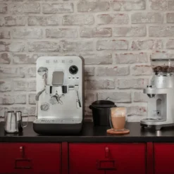 Smeg Minipro espressomaskine sort