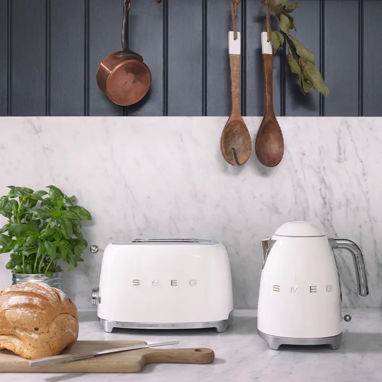 Smeg TSF01WHEU brødrister hvid 2 skiver 950 watt