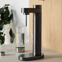 Stelton Brus sodavandsmaskine black metallic