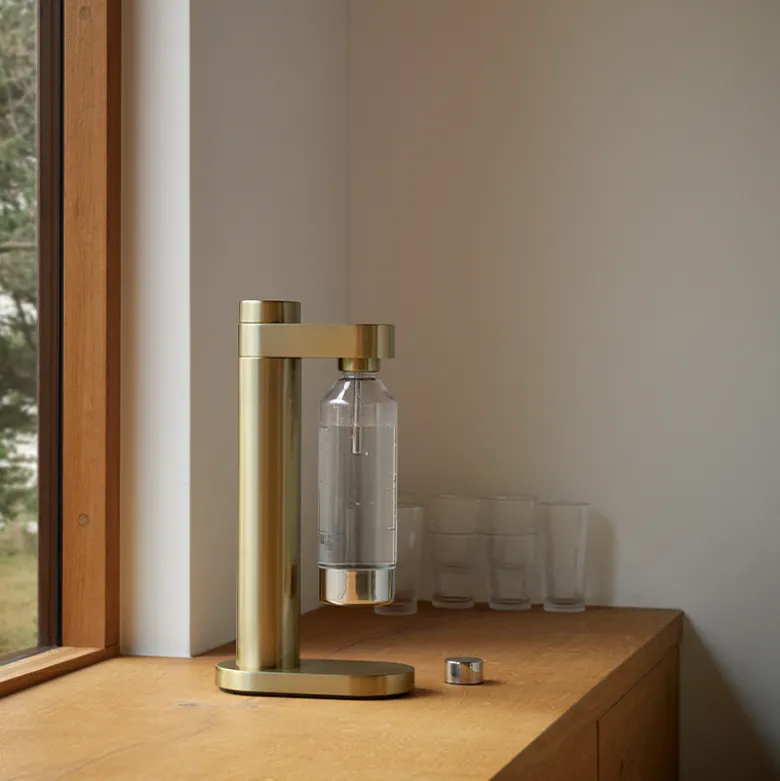 Stelton Brus sodavandsmaskine brushed brass