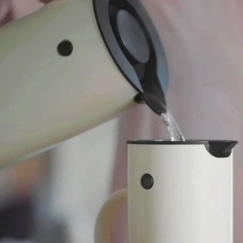 Stelton EM77 elkedel sand 1,5 liter