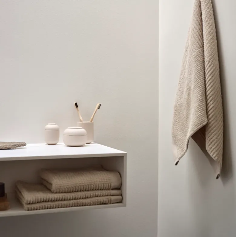 Zone Classic håndklæde sand 70x140 cm