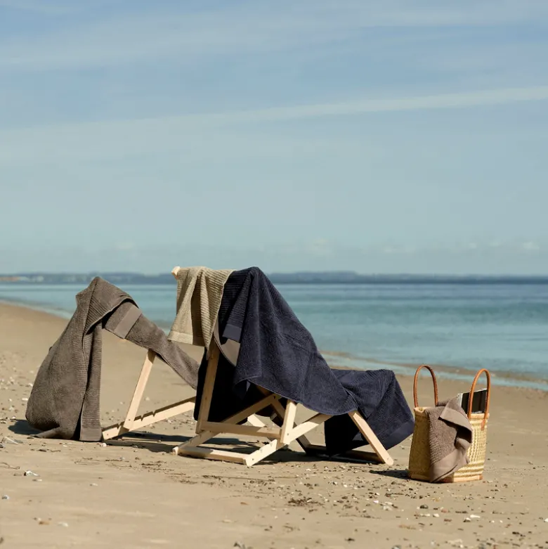 Zone Classic håndklæde taupe 70x140 cm