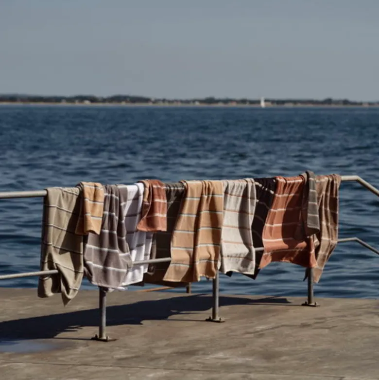 Zone Sauna håndklæde grå/grøn/sand 70x140 cm