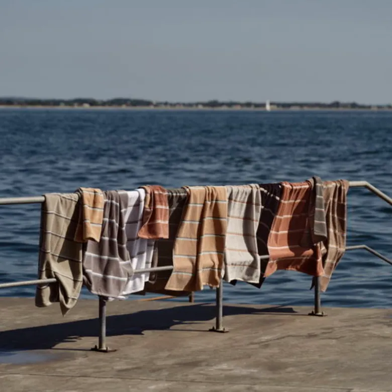 Zone Sauna håndklæde hvid/grå/grøn 70x140 cm